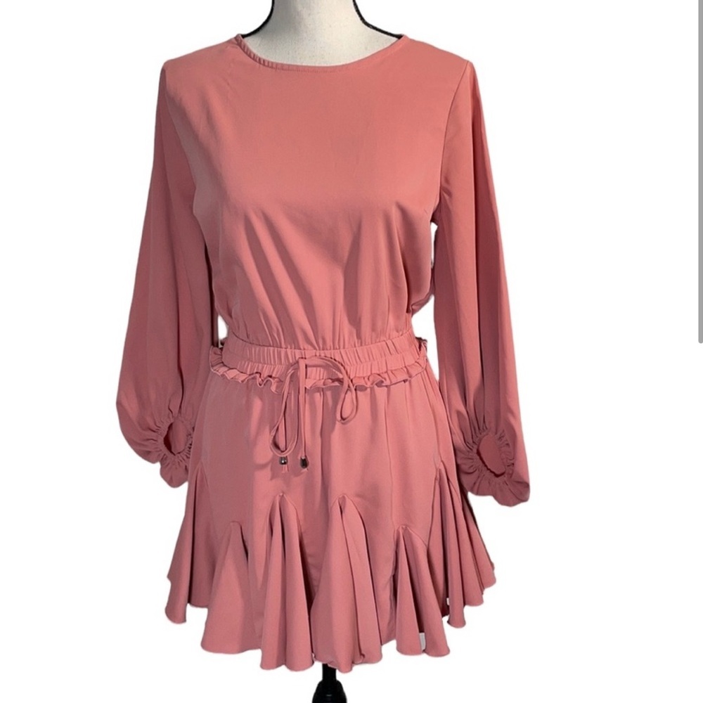Mainstrip Peach Pink Long Sleeve Smocked Waist Ruffle Mini Dress – Size M